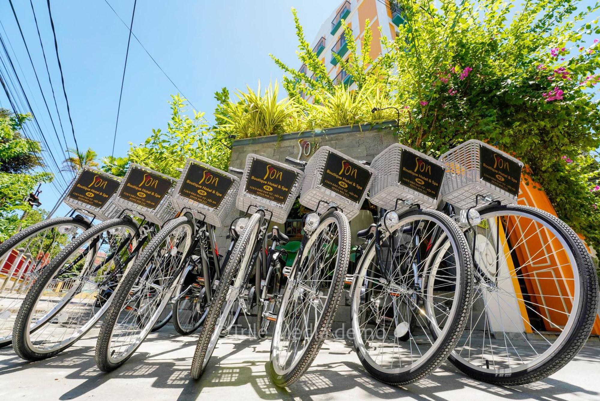 Son Hoi An Boutique Hotel & Spa Kültér fotó The first bicycle sharing system in the Philippines, BikeShare, was launched in 2011.