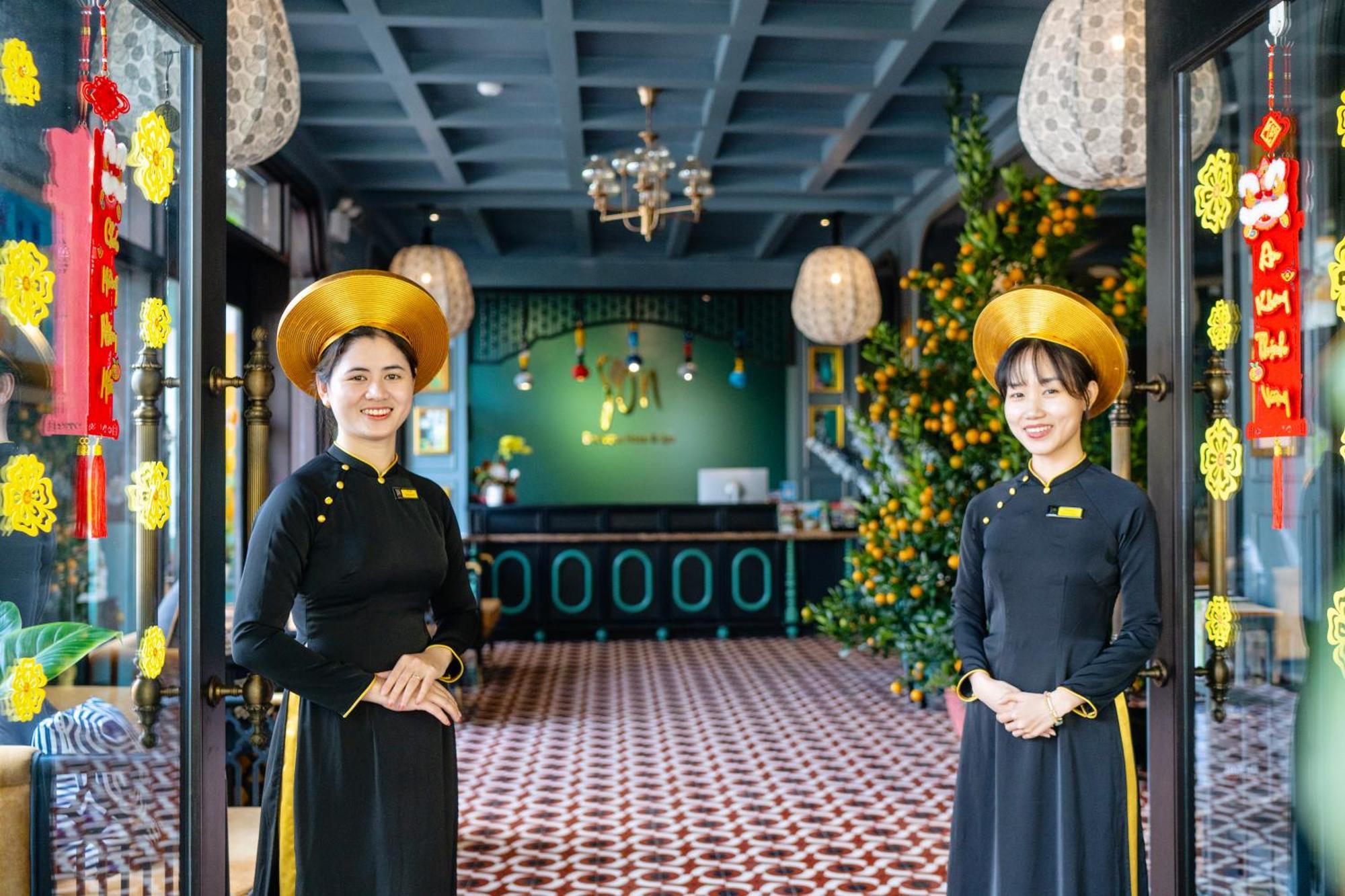 Son Hoi An Boutique Hotel & Spa Kültér fotó Reception at the hotel